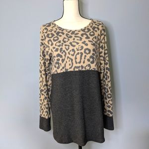 Soft color block top